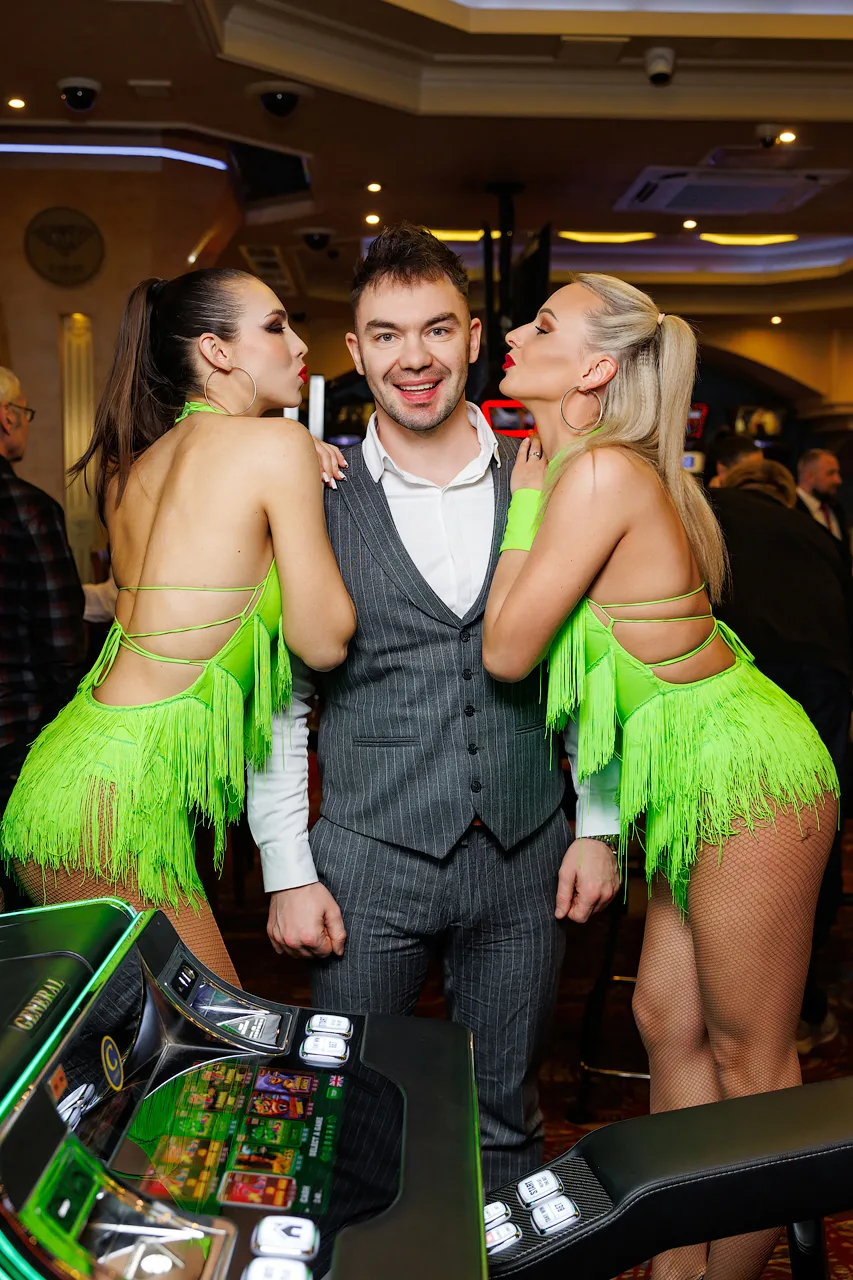 12 апреля