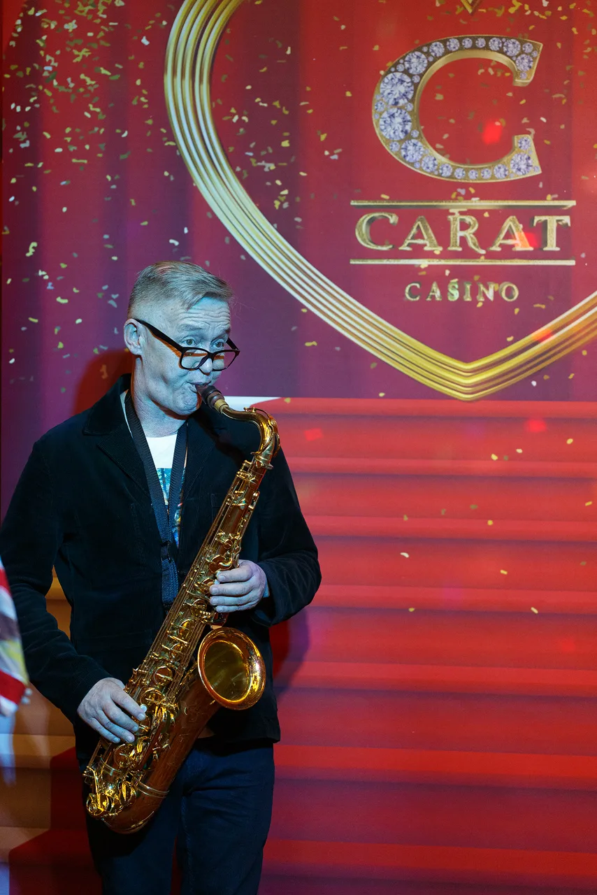 11 апреля